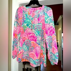 Sea shell Lilly Pulitzer shirt!